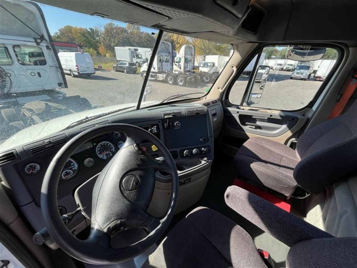 2016 Freightliner/Mercedes CASCADIA 125 328616