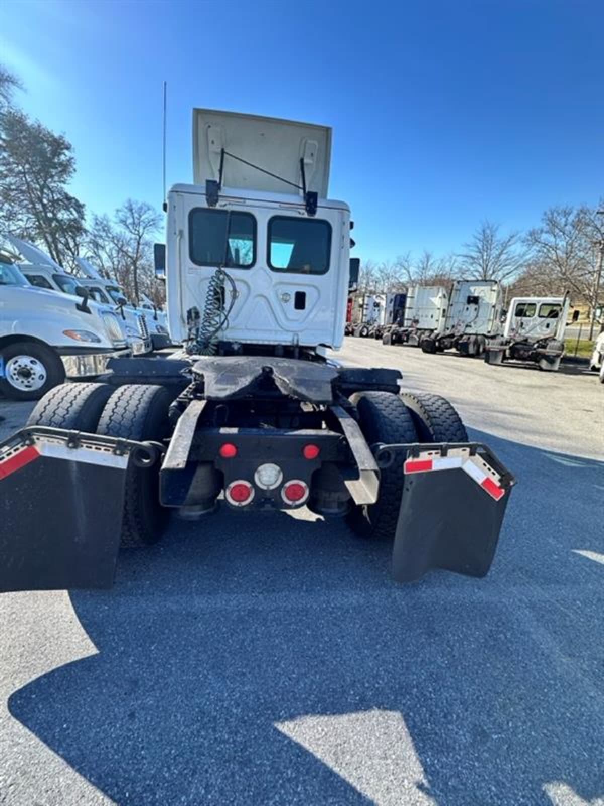 2016 Freightliner/Mercedes CASCADIA 125 328619