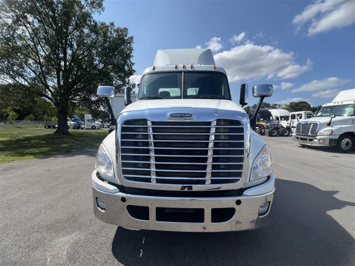 2016 Freightliner/Mercedes CASCADIA 125 328620