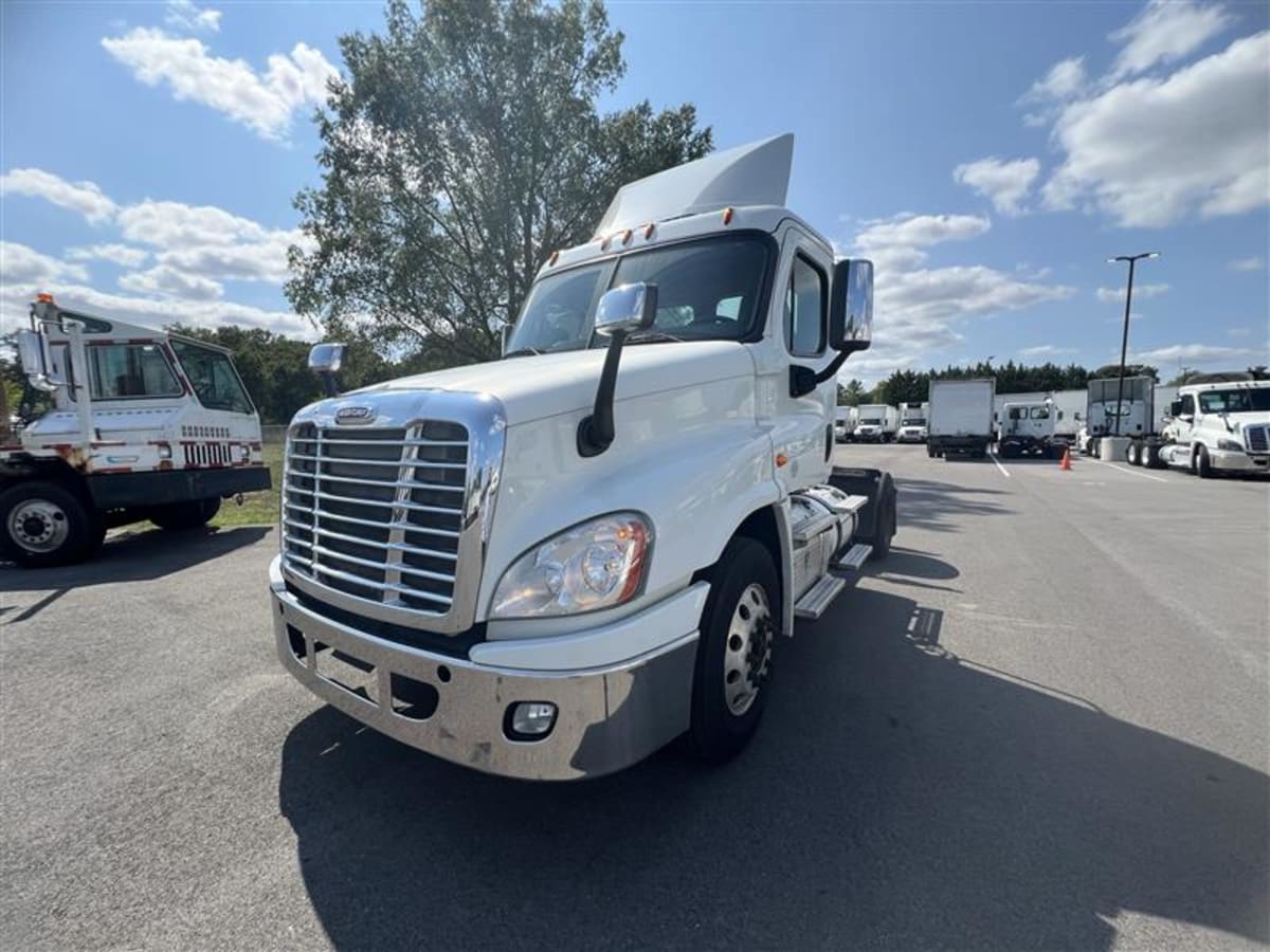 2016 Freightliner/Mercedes CASCADIA 125 328620