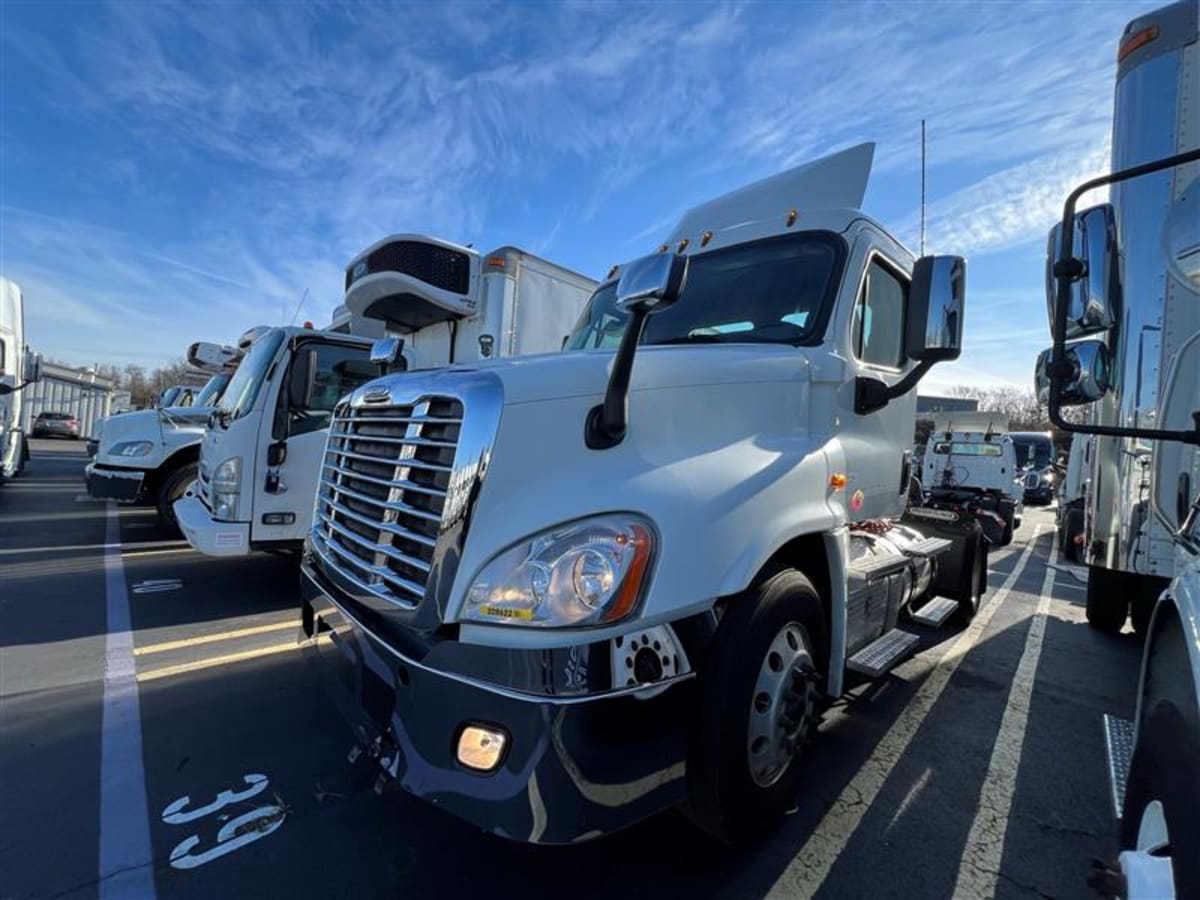 2016 Freightliner/Mercedes CASCADIA 125 328622