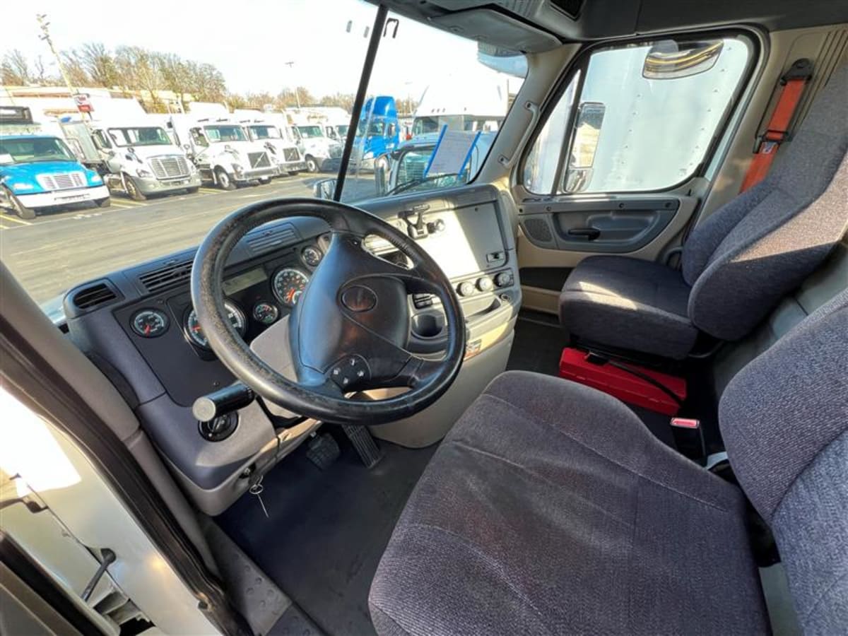 2016 Freightliner/Mercedes CASCADIA 125 328622