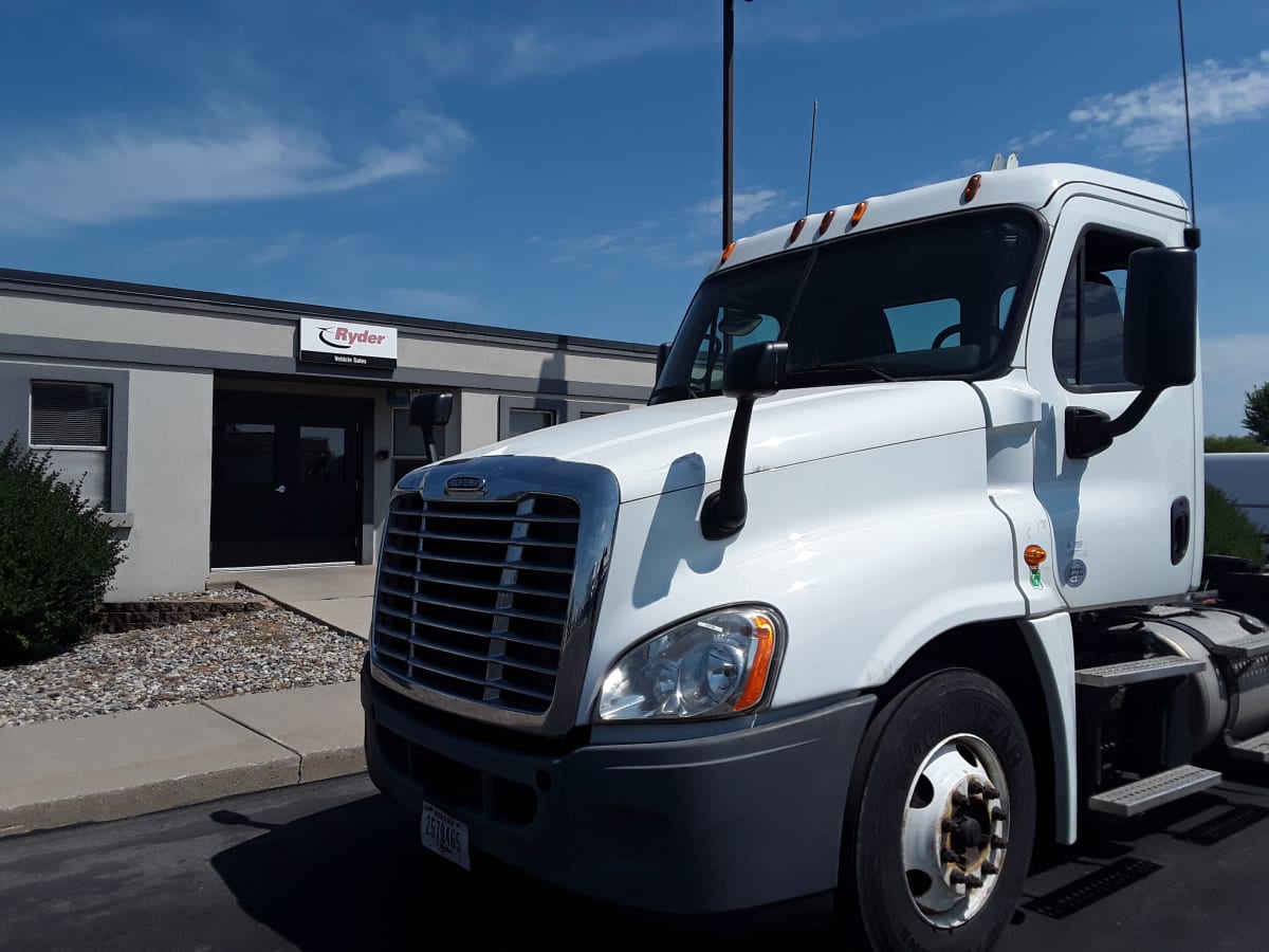 2015 Freightliner/Mercedes CASCADIA 125 329738