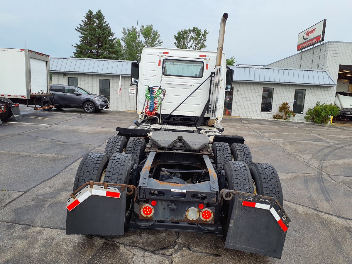 2015 Volvo VNL64TRACTOR 330998