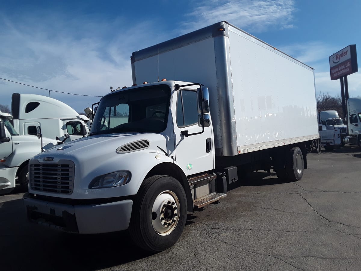 2015 Freightliner/Mercedes M2 106 331005