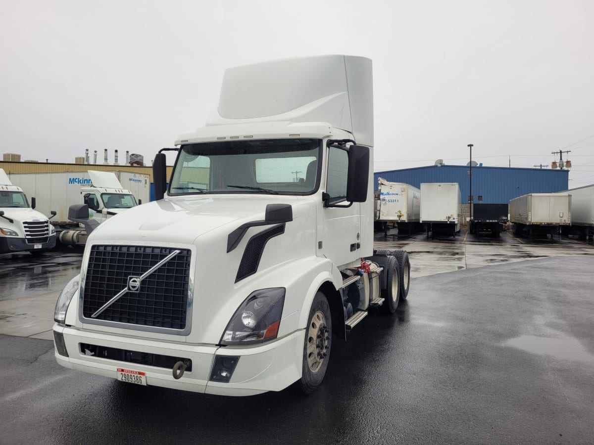 2017 Volvo VNL64T 332964