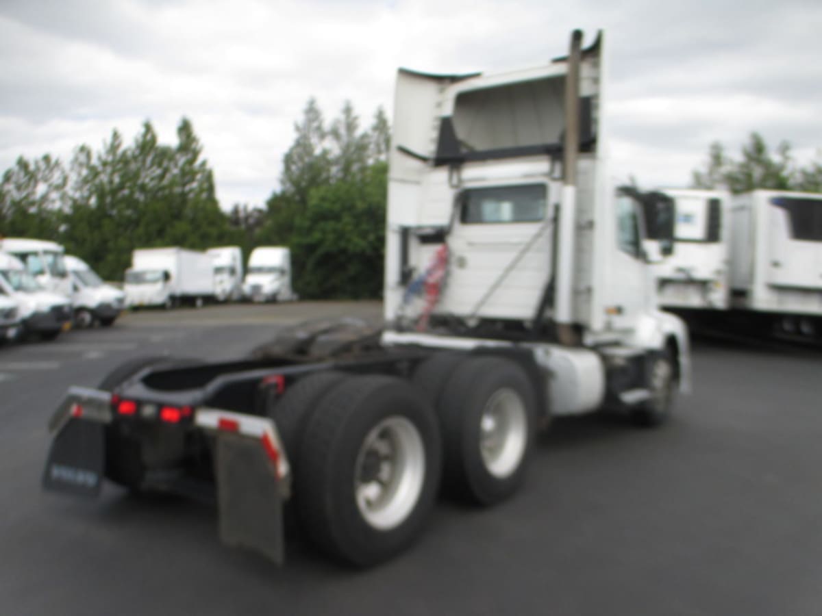 2017 Volvo VNL64T 332967