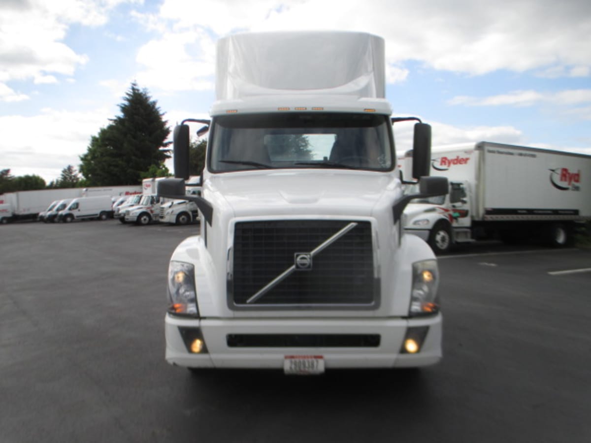 2017 Volvo VNL64T 332967