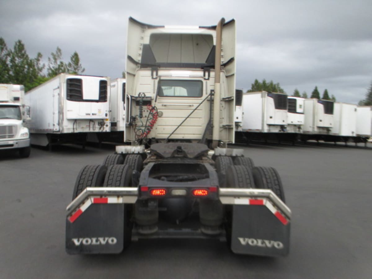 2017 Volvo VNL64T 332972