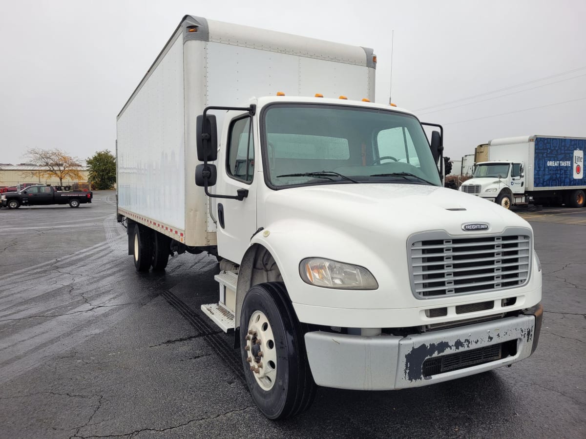 2017 Freightliner/Mercedes M2 106 333006