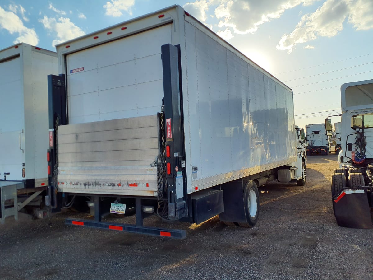 2015 Freightliner/Mercedes M2 106 333127