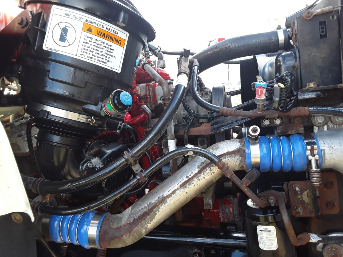 2015 Freightliner/Mercedes M2 106 333357