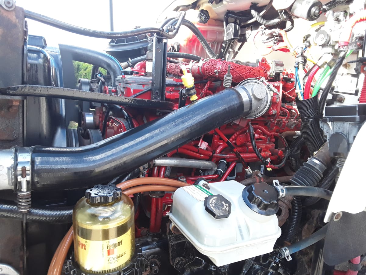 2015 Freightliner/Mercedes M2 106 333357