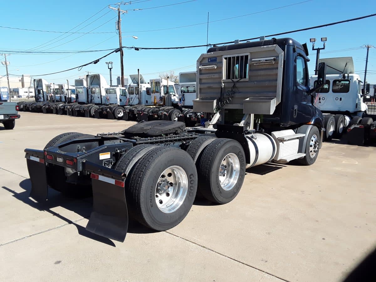 2019 Freightliner/Mercedes NEW CASCADIA 116 333440