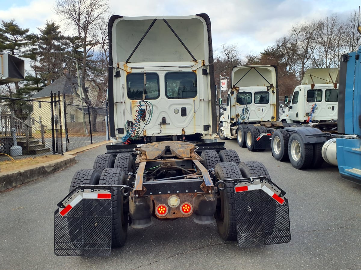 2015 Freightliner/Mercedes CASCADIA 125 333514
