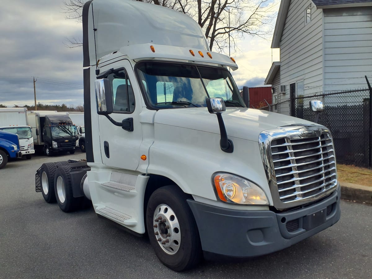 2015 Freightliner/Mercedes CASCADIA 125 333514