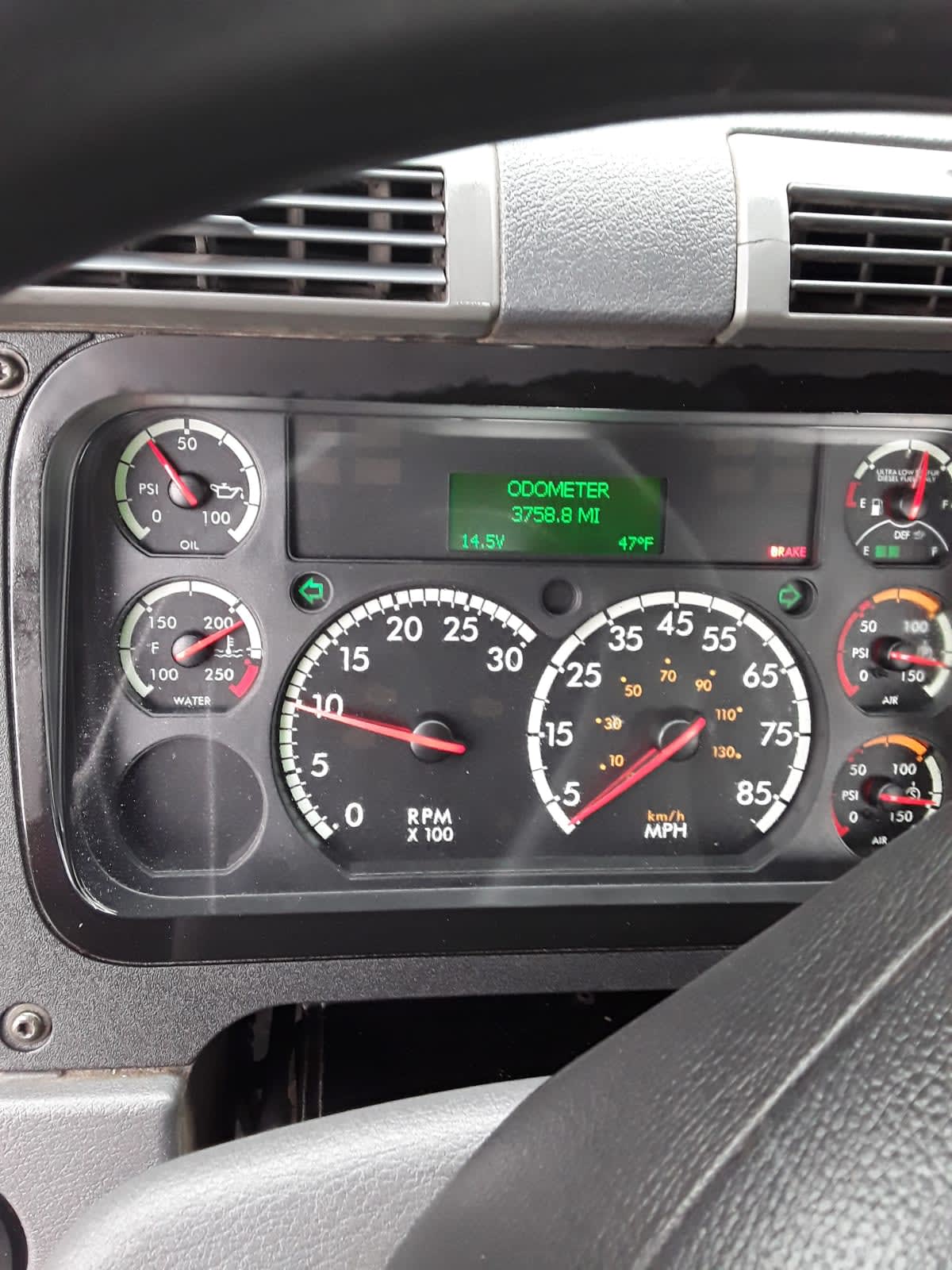 2015 Freightliner/Mercedes CASCADIA 125 333624