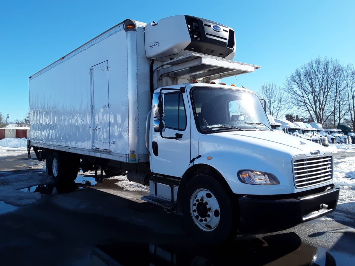 2015 Freightliner/Mercedes M2 106 334531