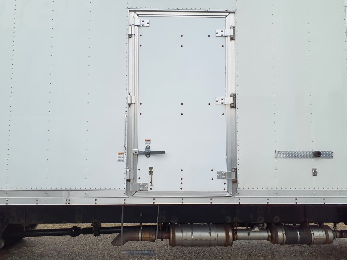 2015 Navistar International 4300 334797