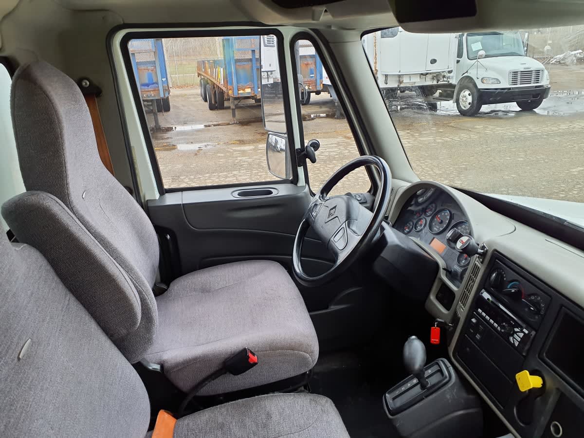 2015 Navistar International 4300 334797