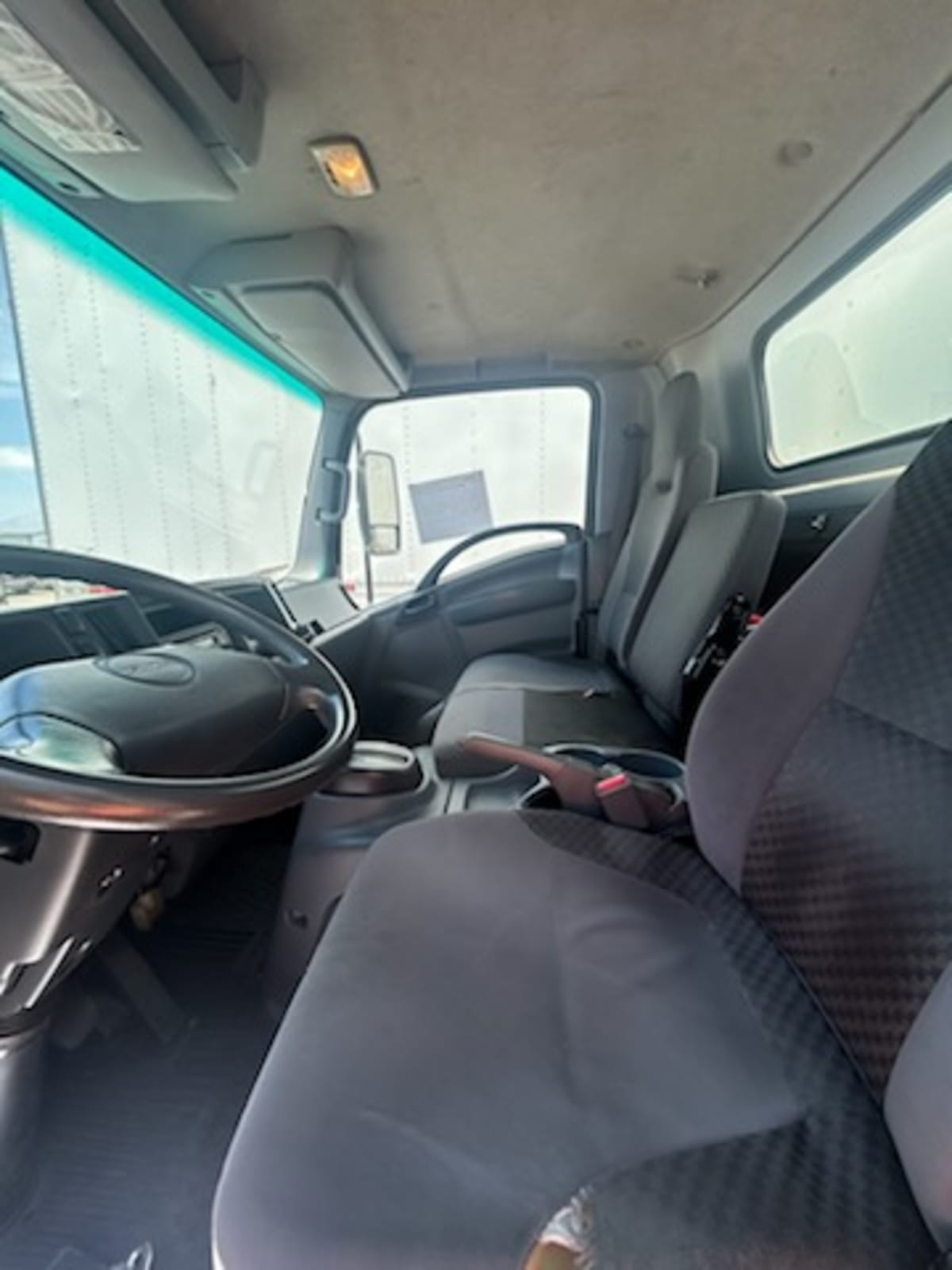 2015 Isuzu NPR HD 337406