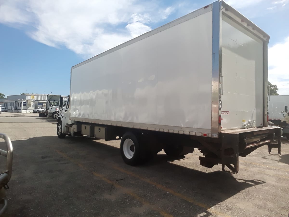 2015 Freightliner/Mercedes M2 106 337832