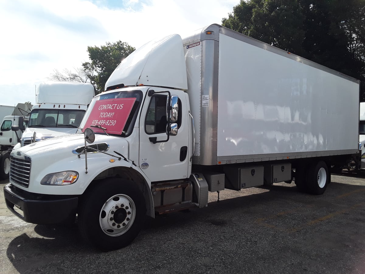 2015 Freightliner/Mercedes M2 106 337832