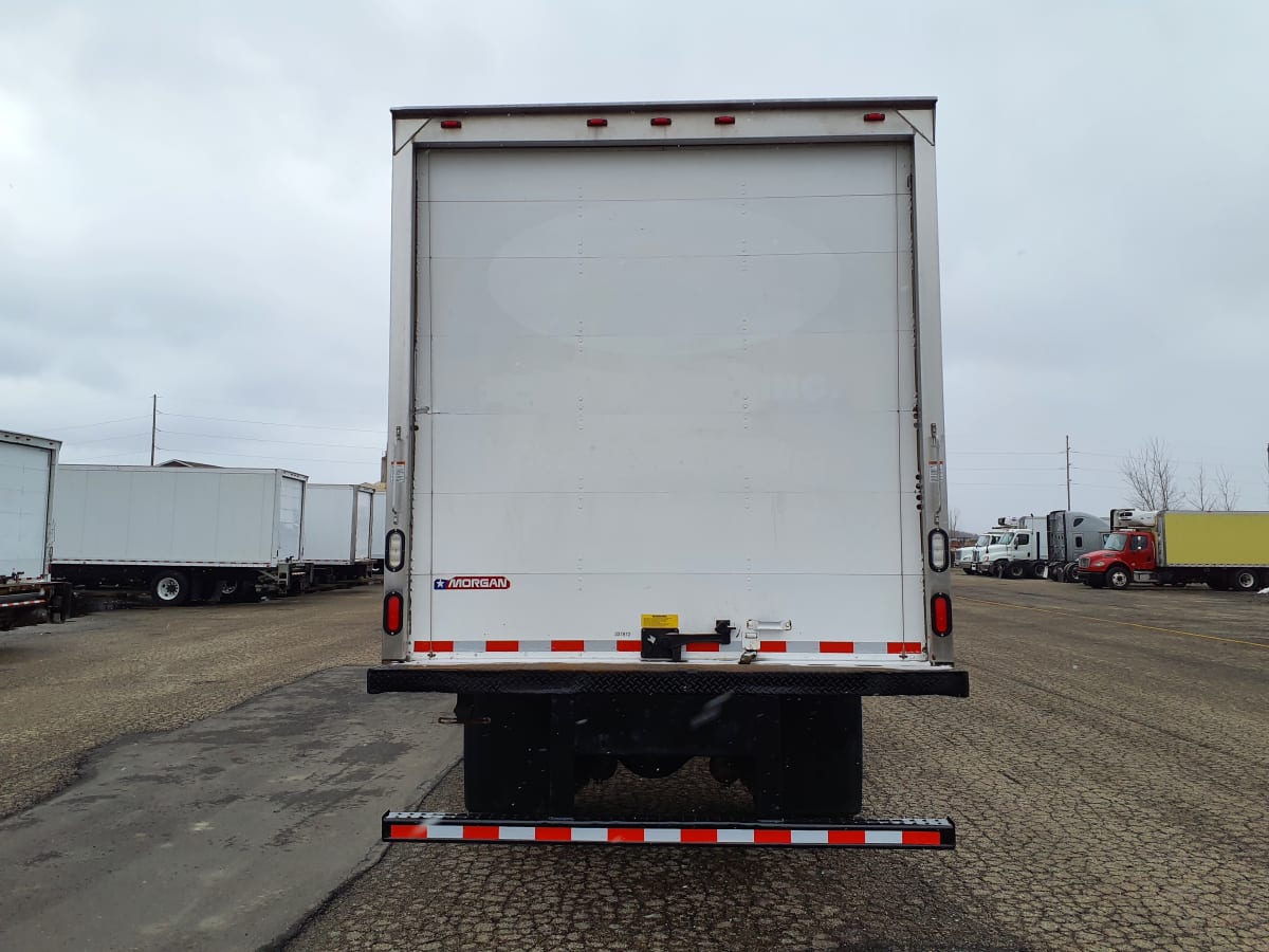 2015 Freightliner/Mercedes M2 106 337872