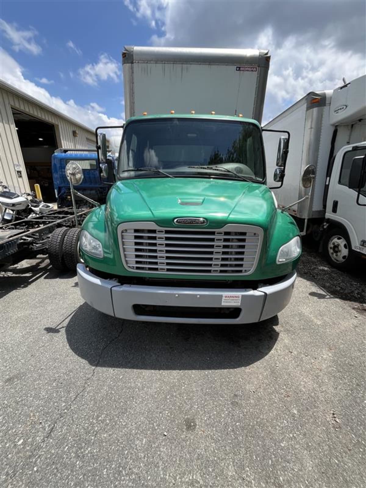 2015 Freightliner M2 106 338318