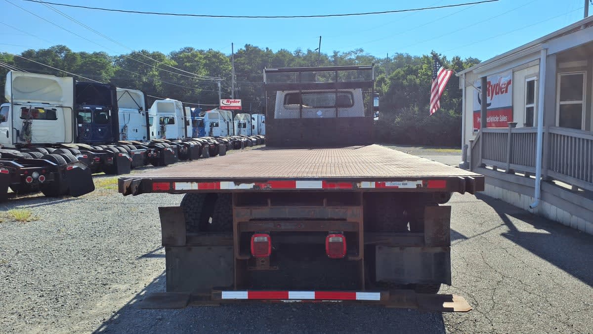 2015 Freightliner M2 106 in West Chester, OH — photo 5