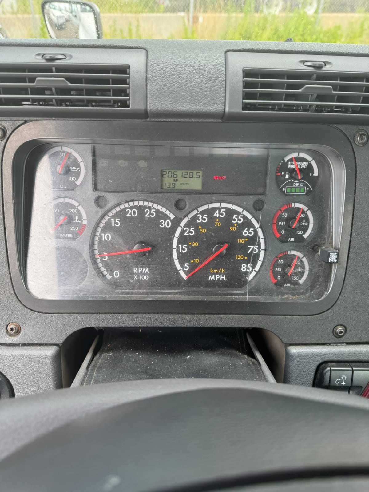 2015 Freightliner/Mercedes CASCADIA 125 339305