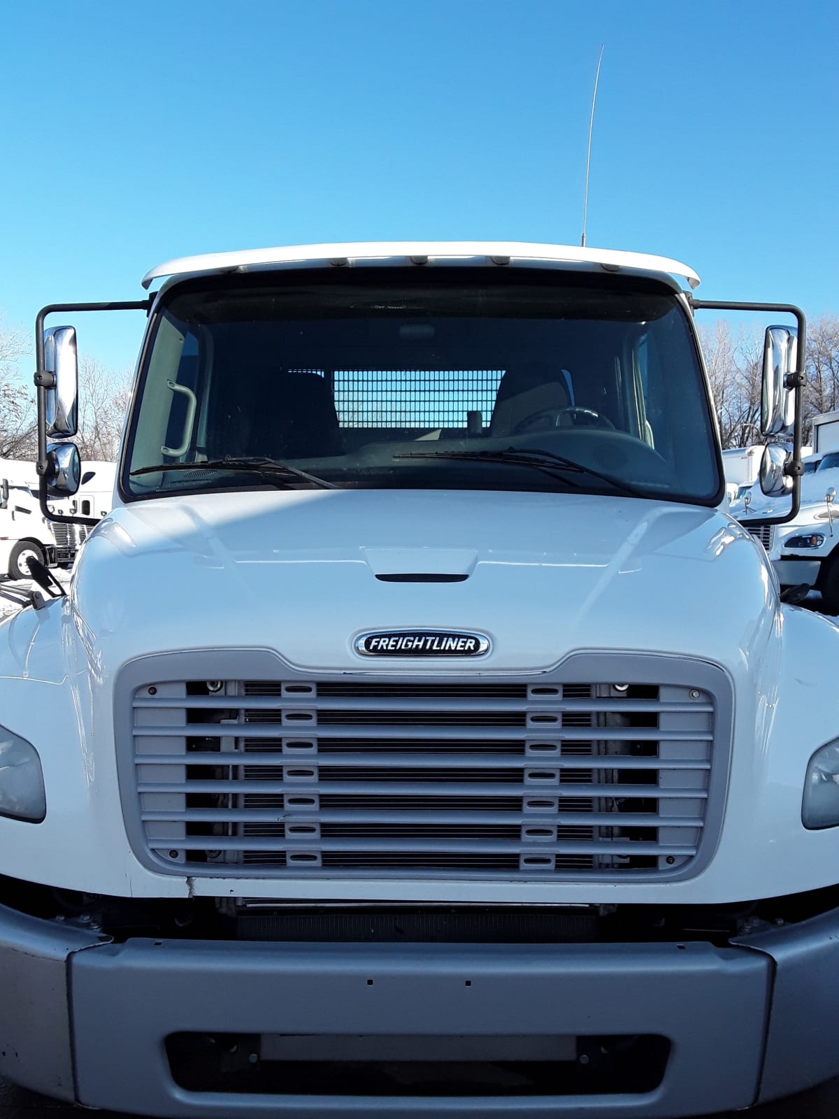 2015 Freightliner/Mercedes M2 106 341142