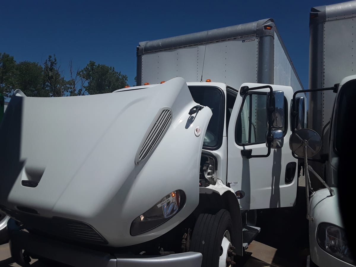 2015 Freightliner/Mercedes M2 106 341249