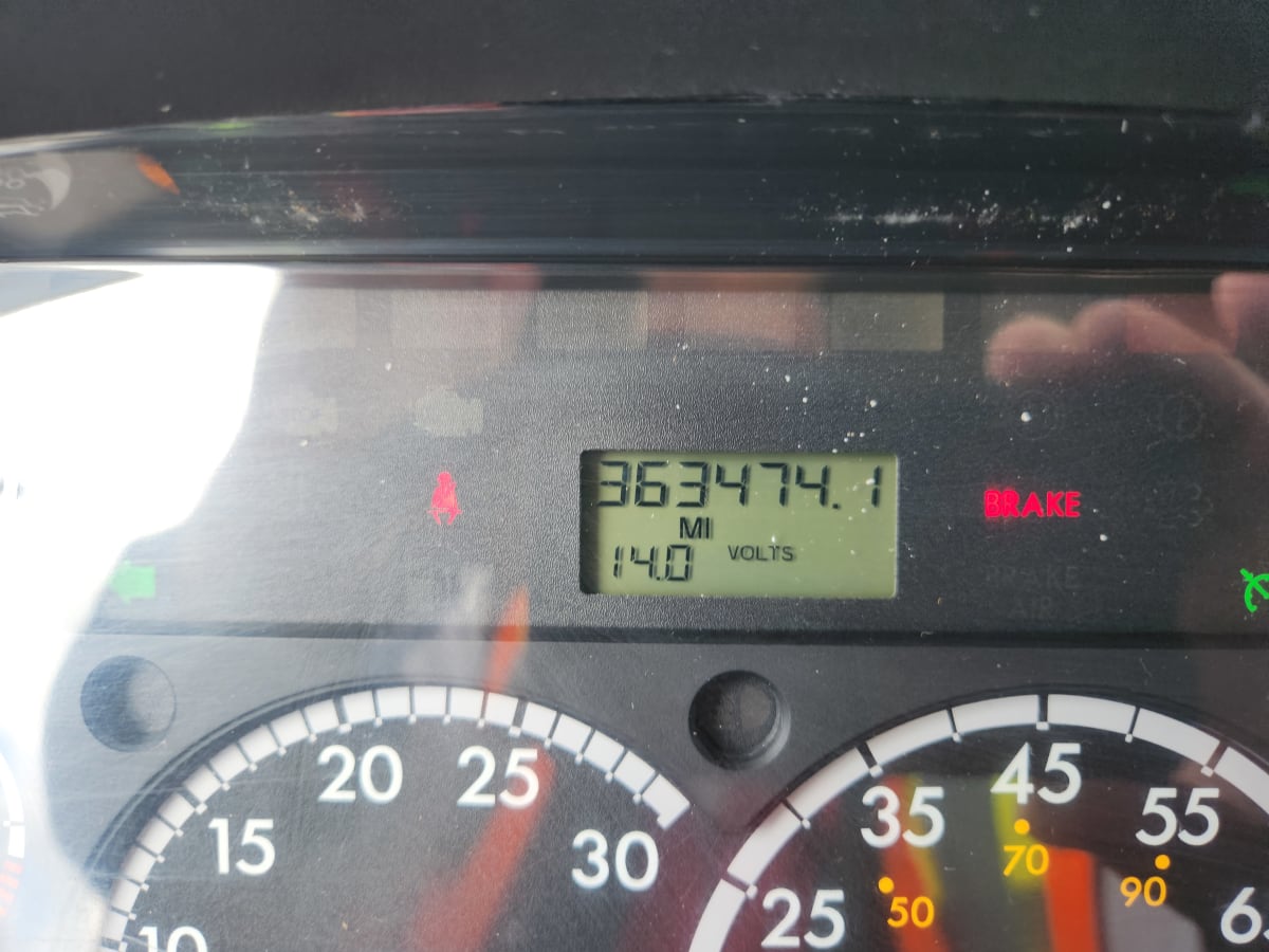 2015 Freightliner/Mercedes M2 106 341856