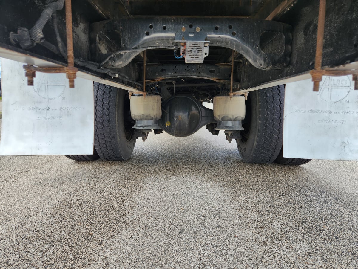 2015 Freightliner/Mercedes M2 106 341856