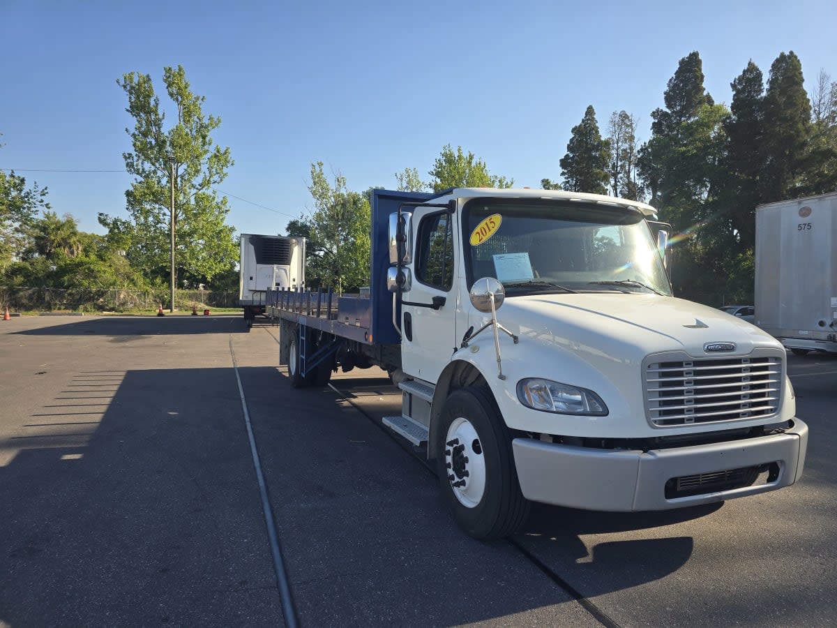 2015 Freightliner/Mercedes M2 106 341857