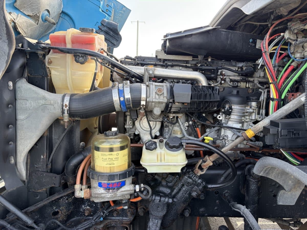 2016 Freightliner/Mercedes CASCADIA 125 342425