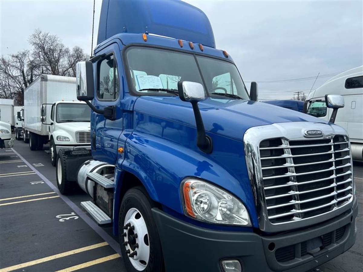 2015 Freightliner/Mercedes CASCADIA 125 343112