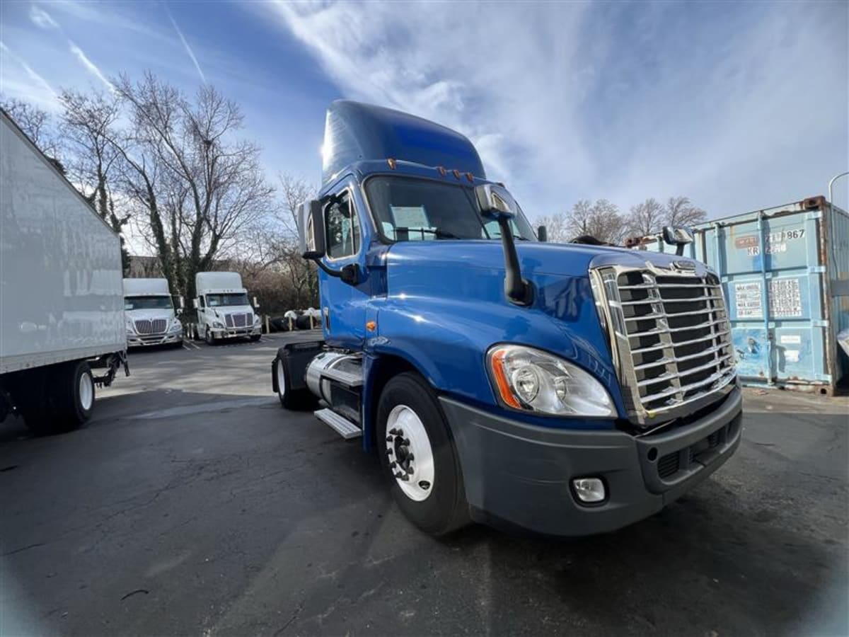 2015 Freightliner/Mercedes CASCADIA 125 343115