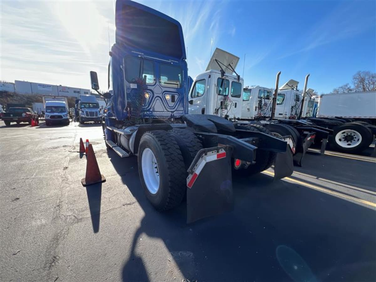 2015 Freightliner/Mercedes CASCADIA 125 343117