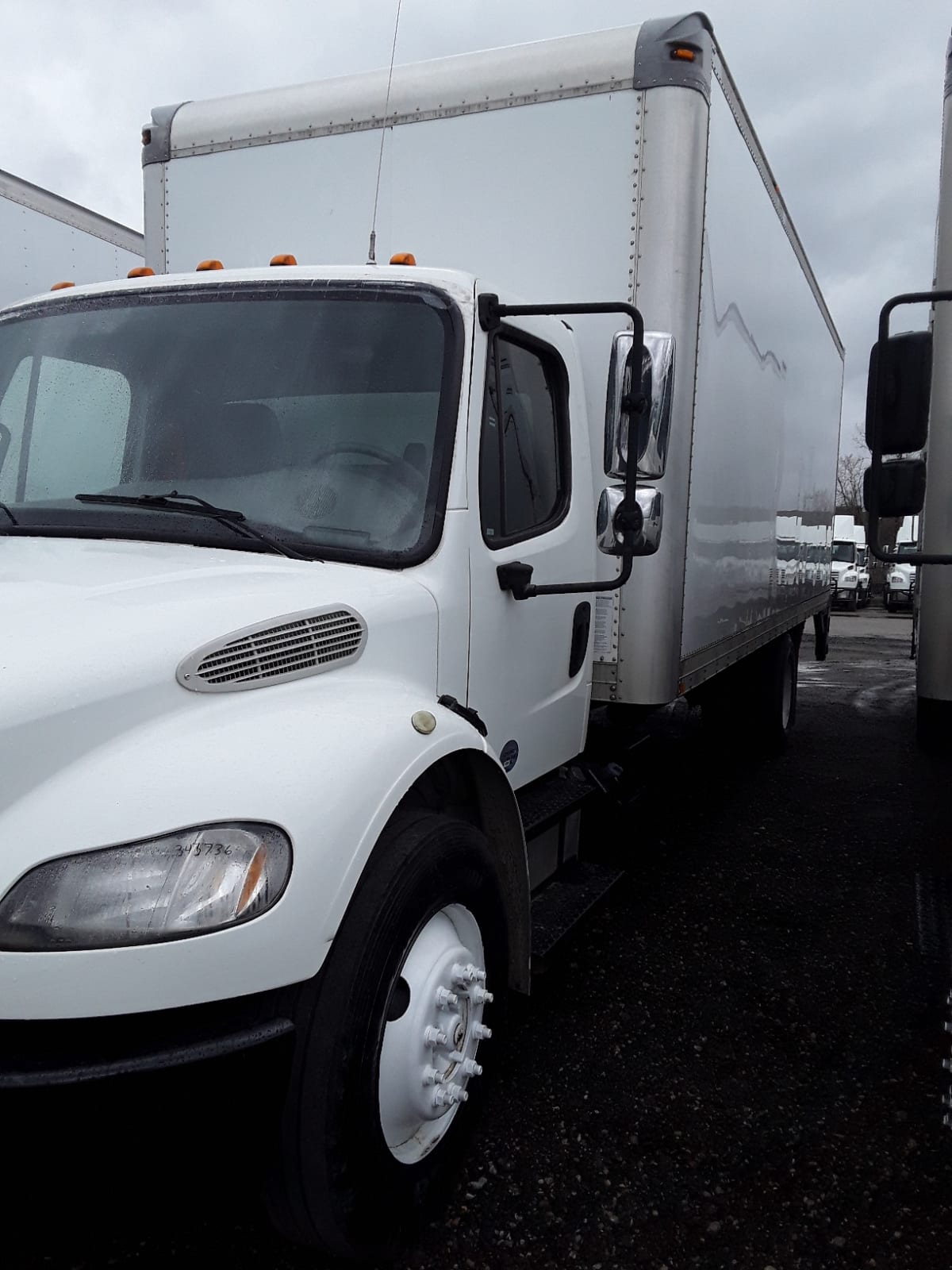 2015 Freightliner/Mercedes M2 106 343736