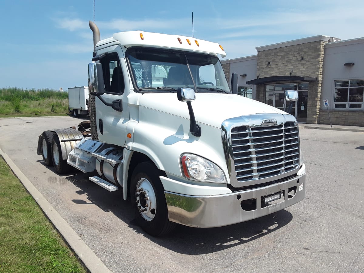 2015 Freightliner/Mercedes CASCADIA 125 343873