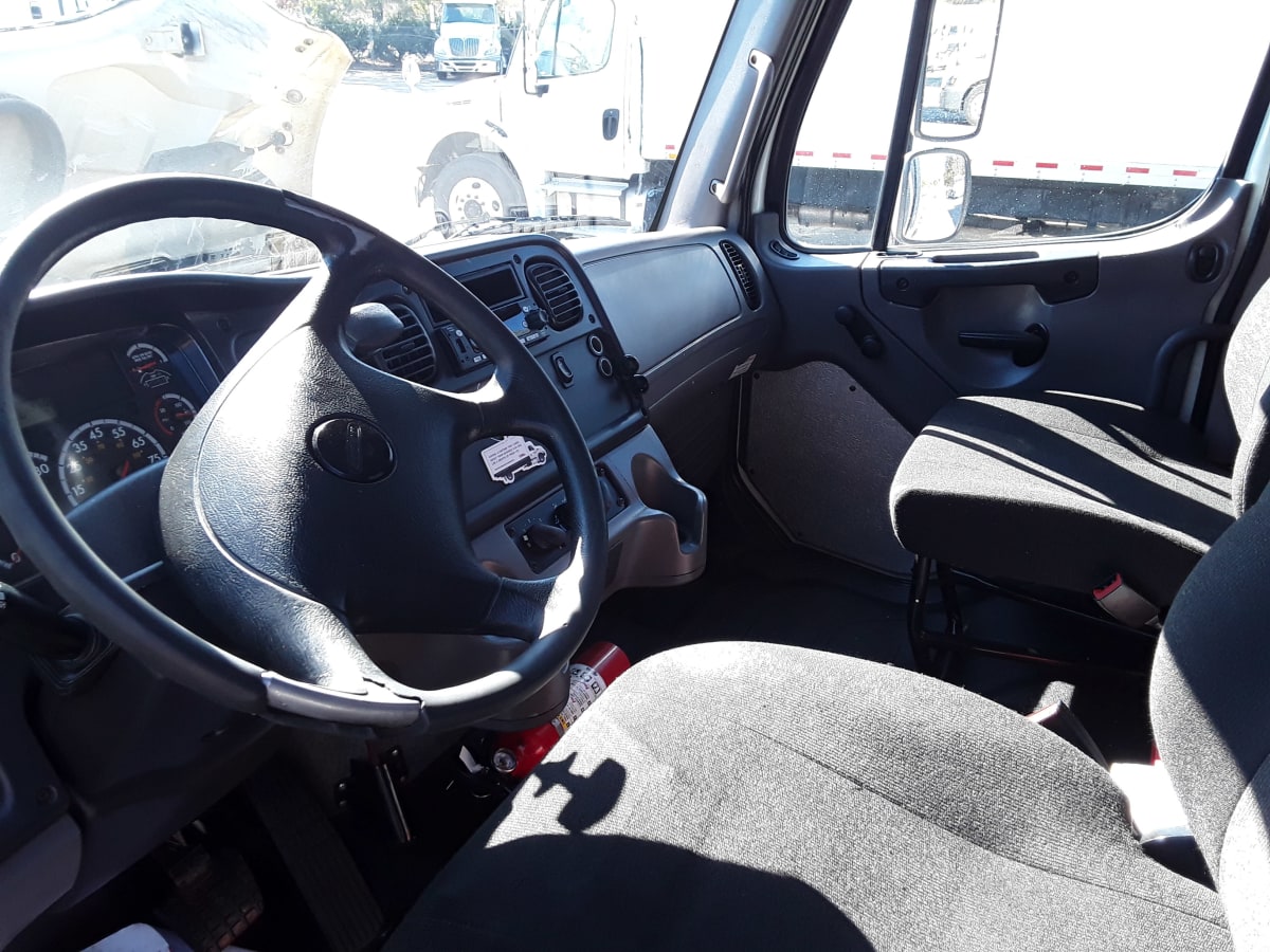 2015 Freightliner/Mercedes M2 106 344999