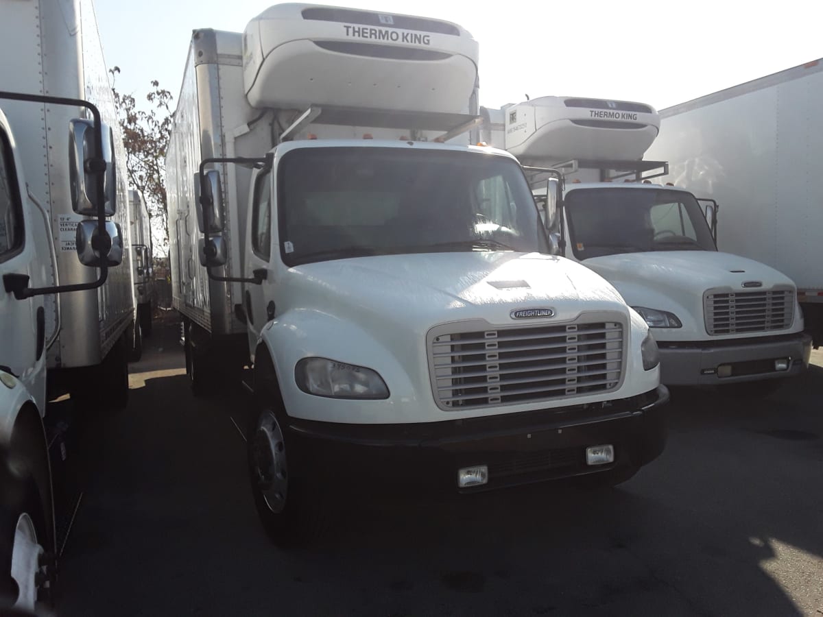 2016 Freightliner/Mercedes M2 106 345095