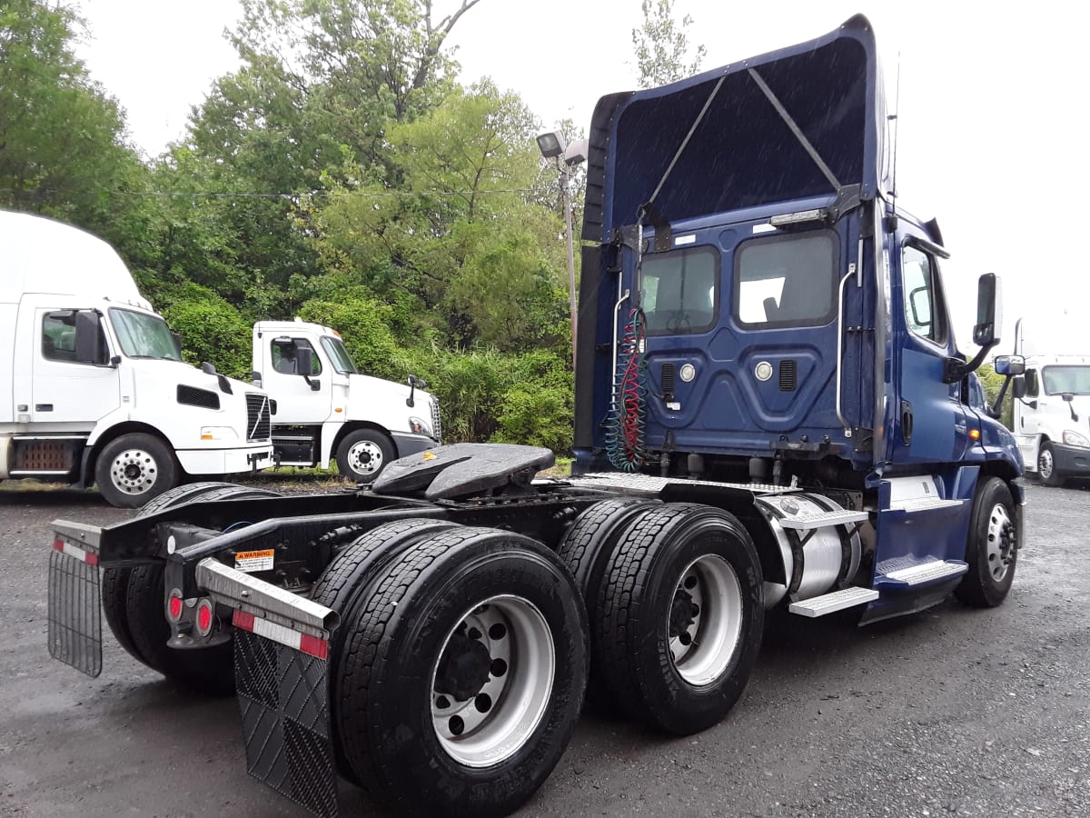 2015 Freightliner/Mercedes CASCADIA 125 346562