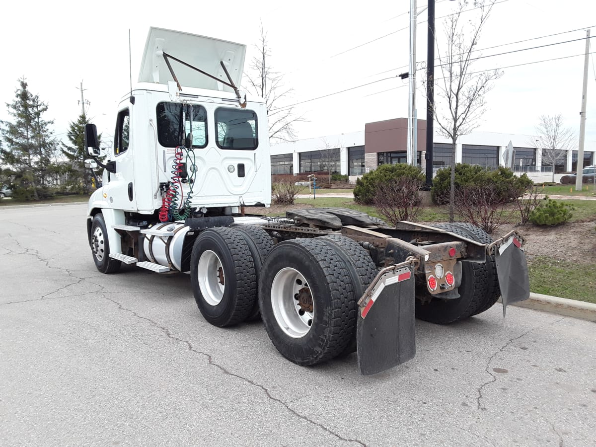 2015 Freightliner/Mercedes CASCADIA 125 346990