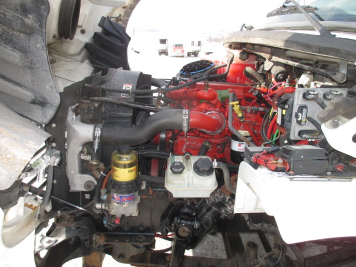 2015 Freightliner/Mercedes M2 106 347075