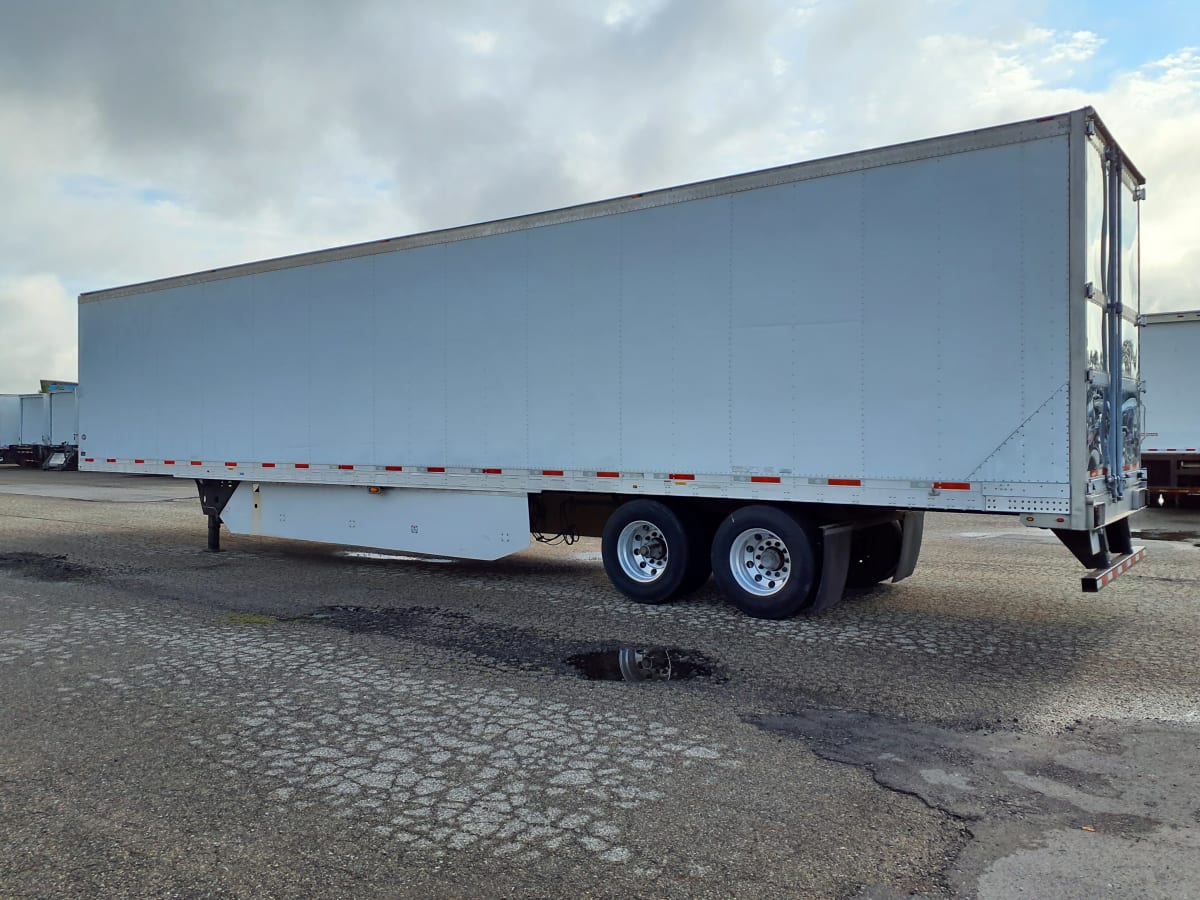 2016 Utility Trailers VS2RA 50/162/102 348040