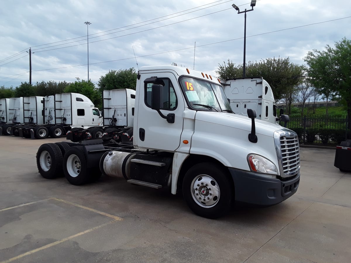 2015 Freightliner/Mercedes CASCADIA 125 348907