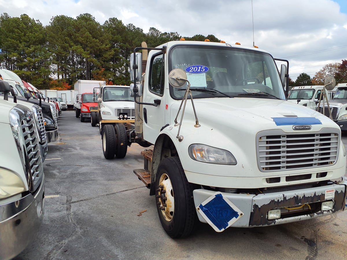 2015 Freightliner/Mercedes M2 106 349296